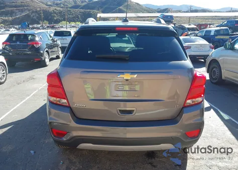 2020 Chevrolet Trax Fwd Lt from USA, damaged, VIN 3GNCJLSB2LL233953